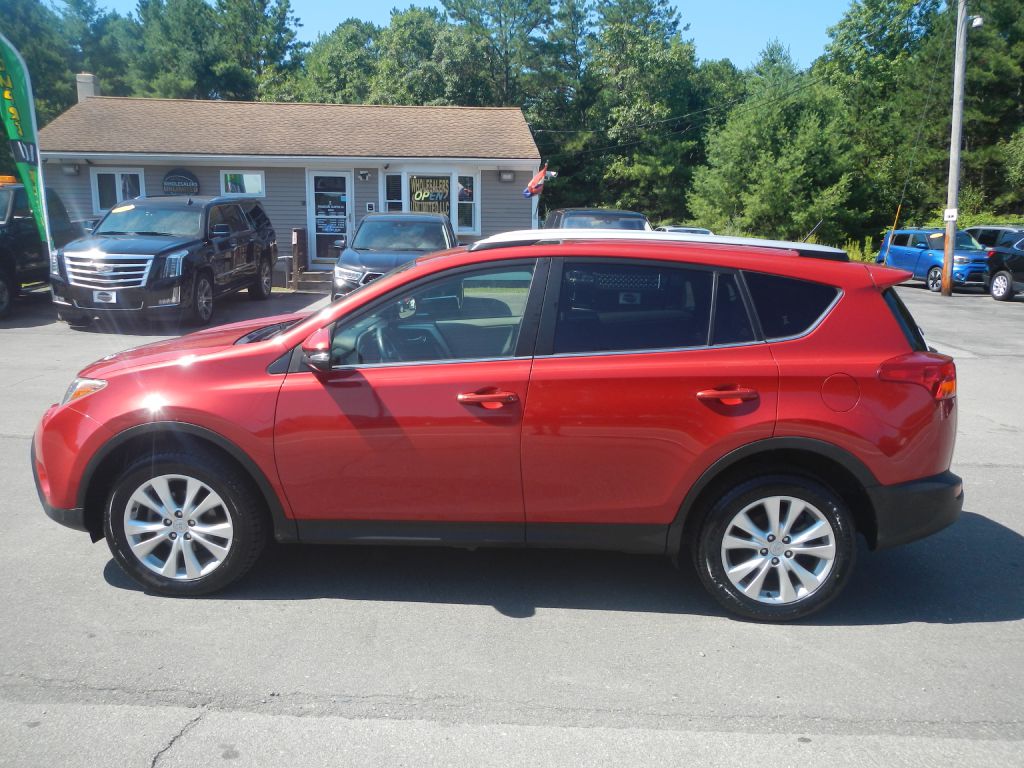 Photo 44 of this TOYOTA RAV4