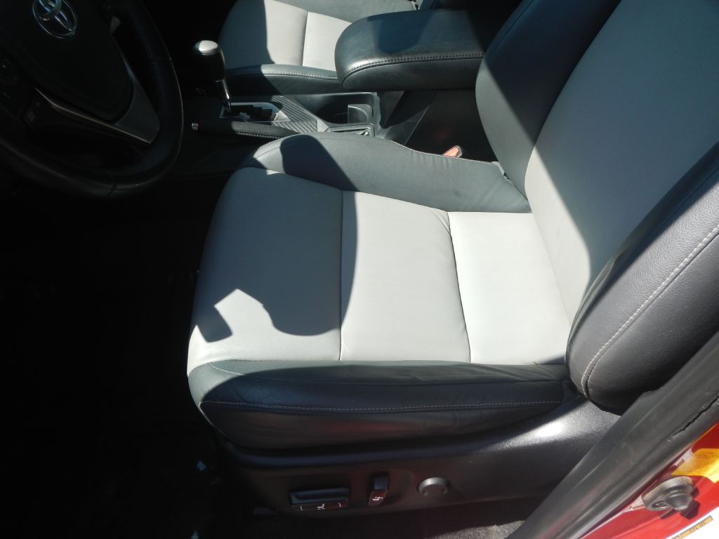 Photo 54 of this TOYOTA RAV4