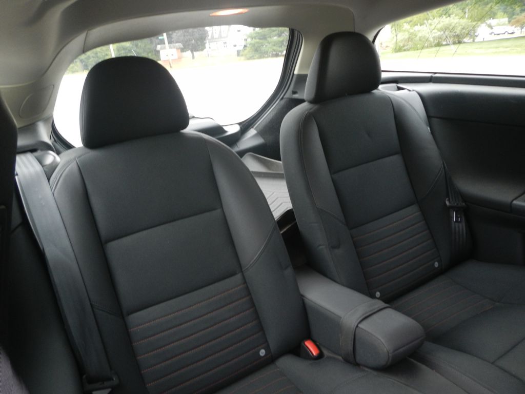 Photo 5 of this VOLVO C30