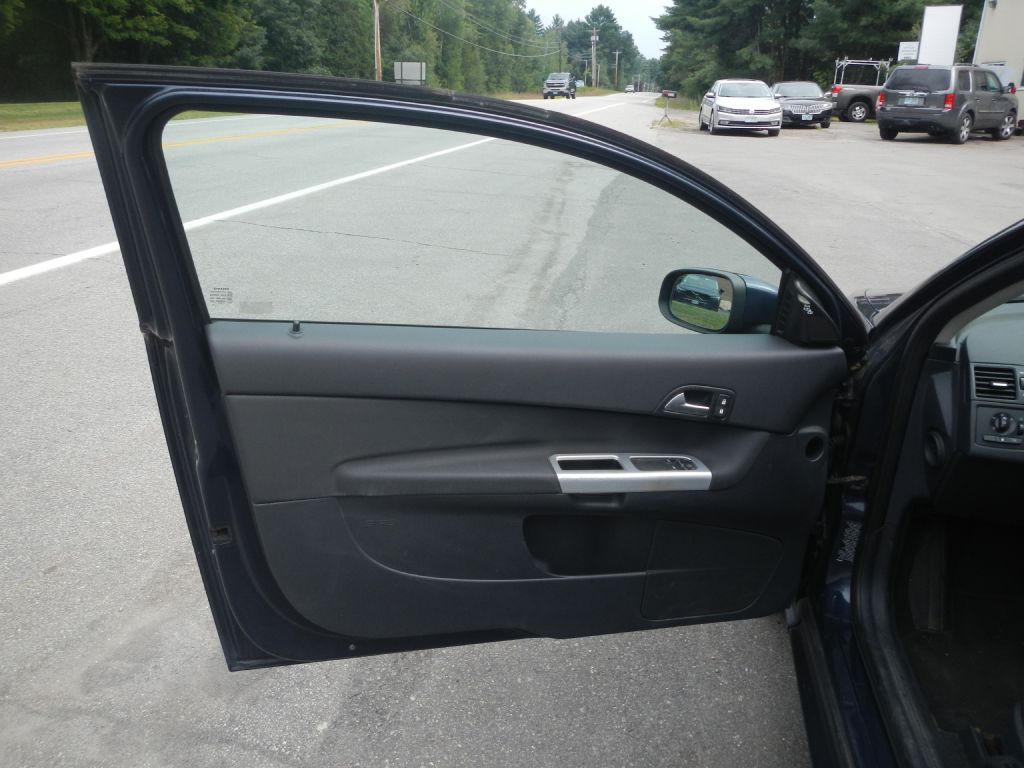 Photo 33 of this VOLVO C30
