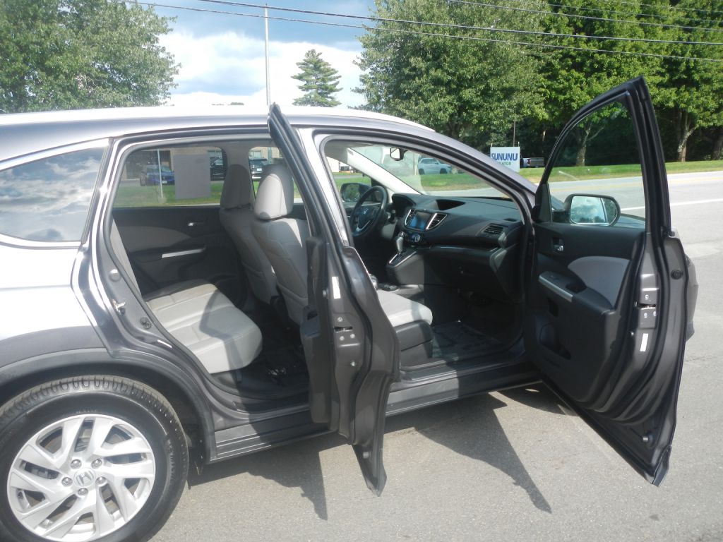 Photo 13 of this HONDA CR-V AWD