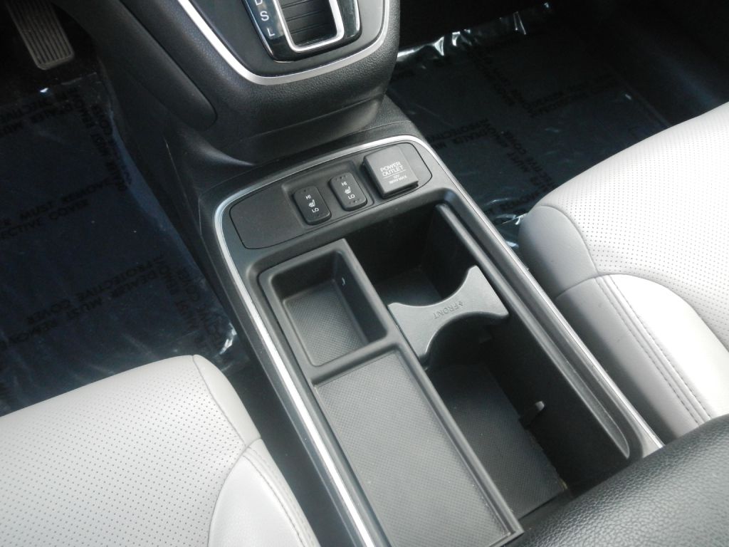 Photo 50 of this HONDA CR-V AWD