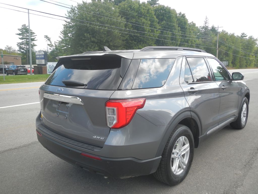 Photo 7 of this FORD EXPLORER