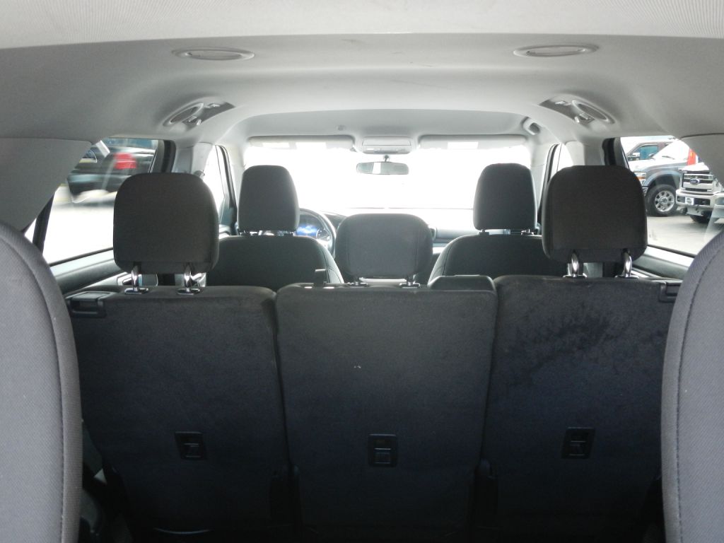 Photo 34 of this FORD EXPLORER