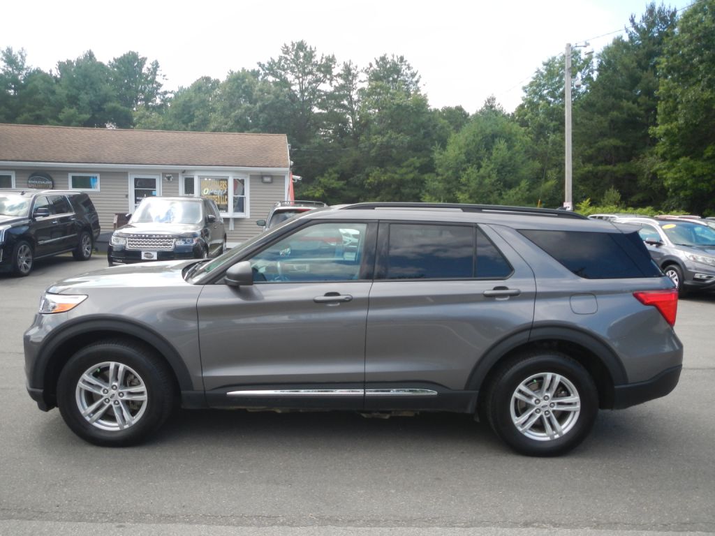 Photo 38 of this FORD EXPLORER