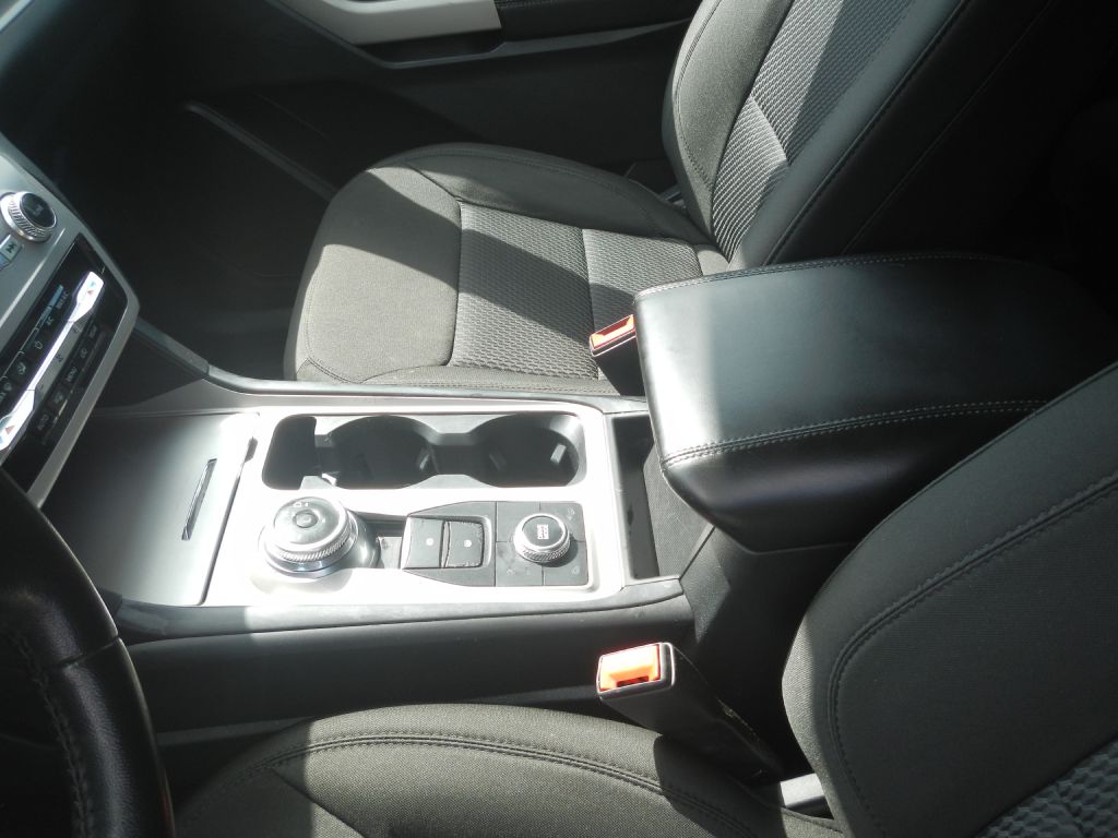 Photo 51 of this FORD EXPLORER