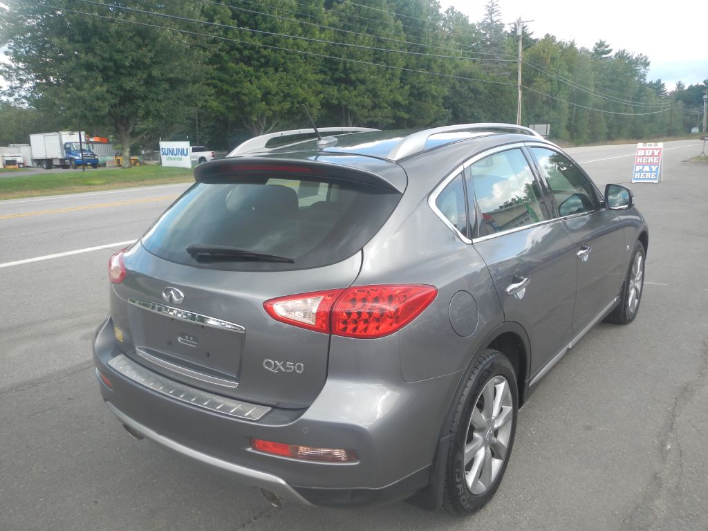 Photo 6 of this INFINITI QX50 AWD