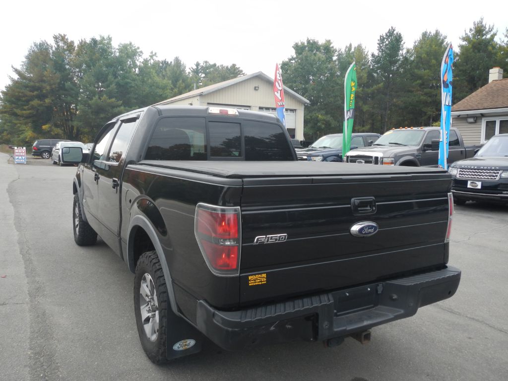 Photo 6 of this FORD F150 FX4 4WD