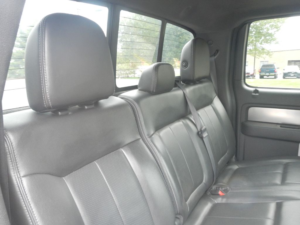 Photo 8 of this FORD F150 FX4 4WD