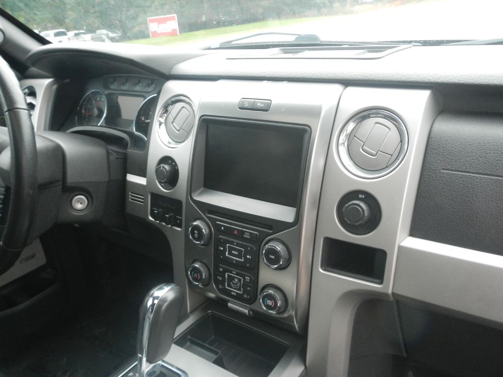 Photo 21 of this FORD F150 FX4 4WD