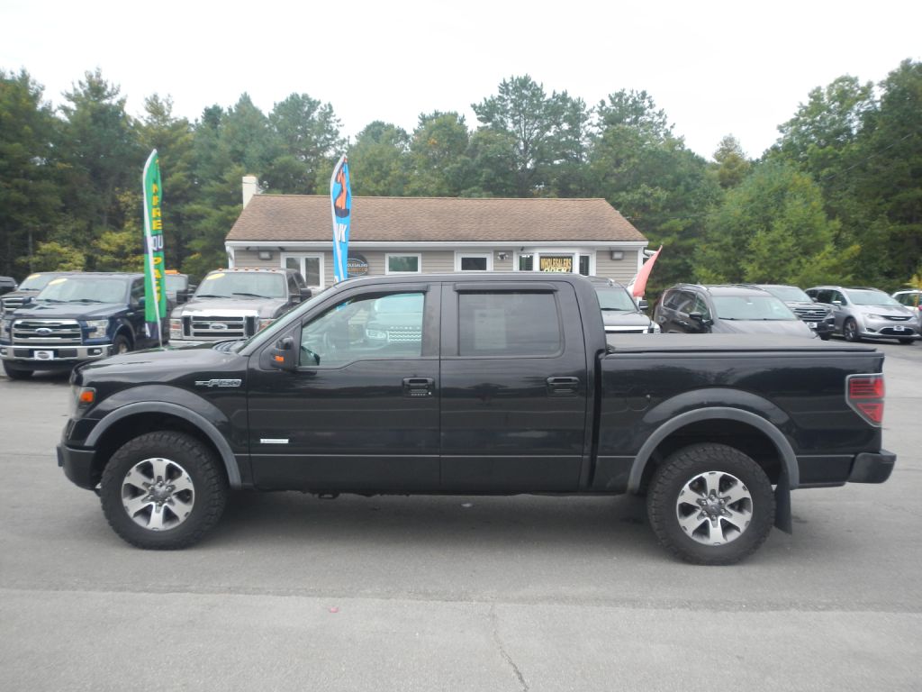 Photo 36 of this FORD F150 FX4 4WD