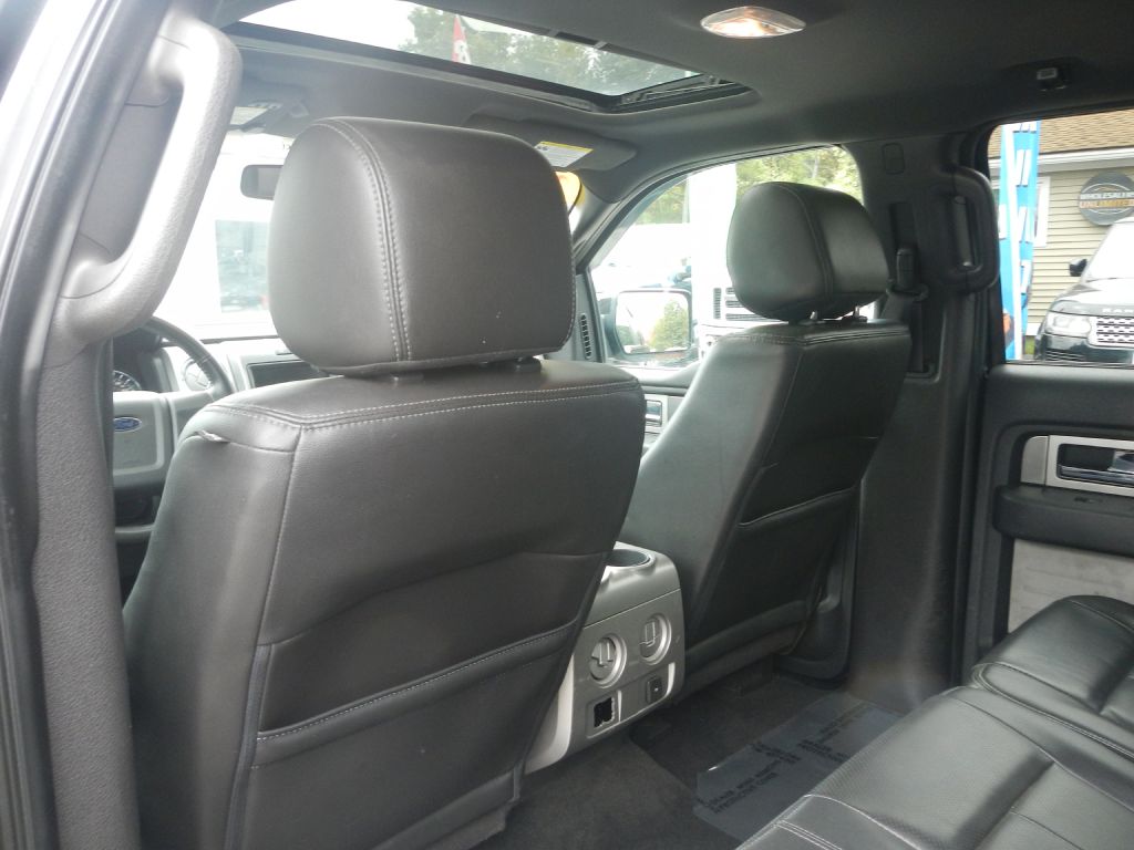 Photo 39 of this FORD F150 FX4 4WD