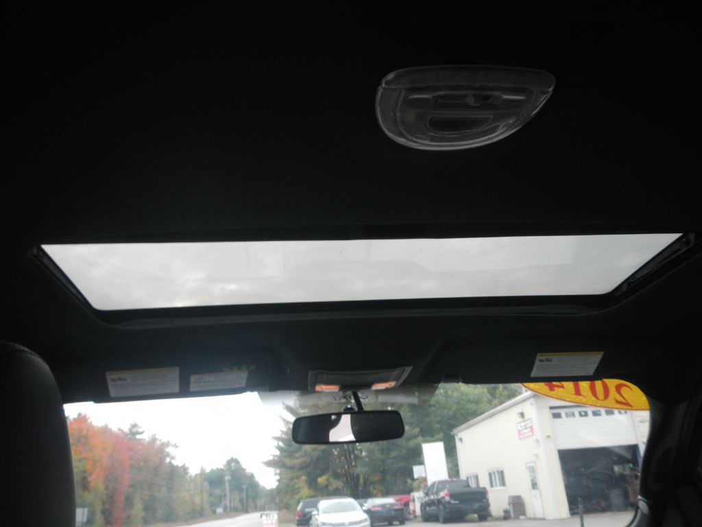 Photo 43 of this FORD F150 FX4 4WD