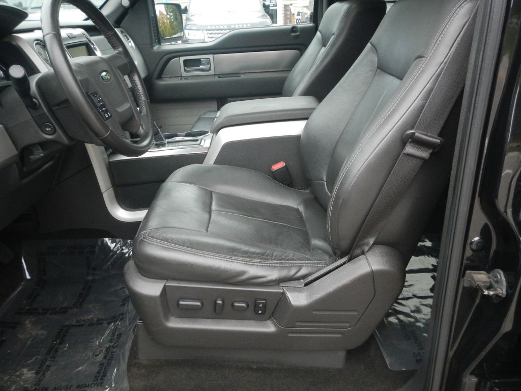 Photo 45 of this FORD F150 FX4 4WD