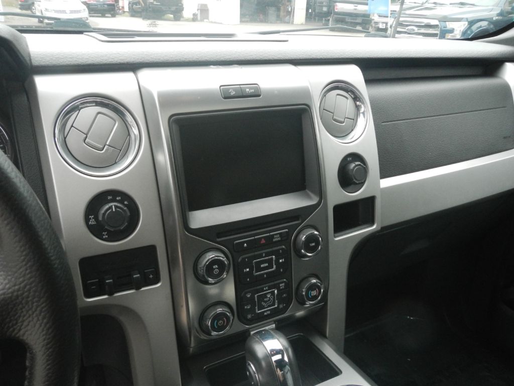 Photo 51 of this FORD F150 FX4 4WD