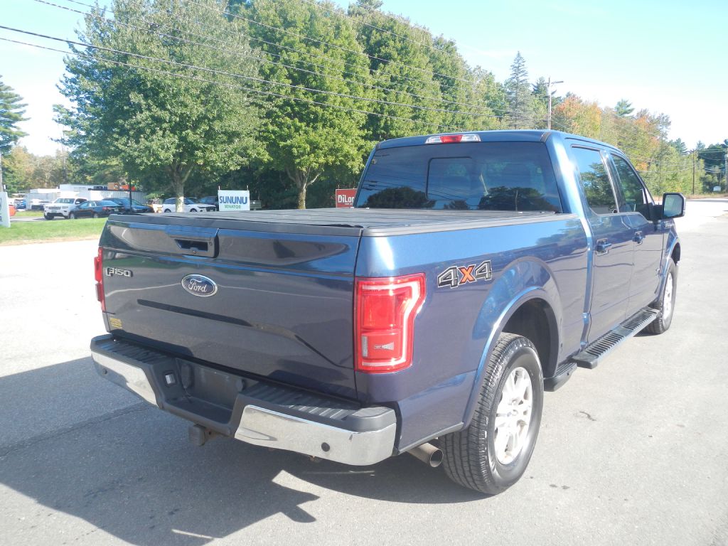 Photo 6 of this FORD F150 LARIAT 4WD
