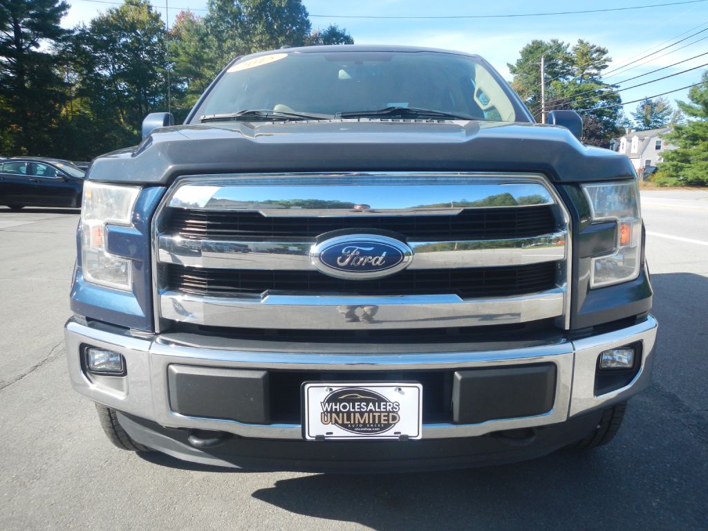 Photo 57 of this FORD F150 LARIAT 4WD