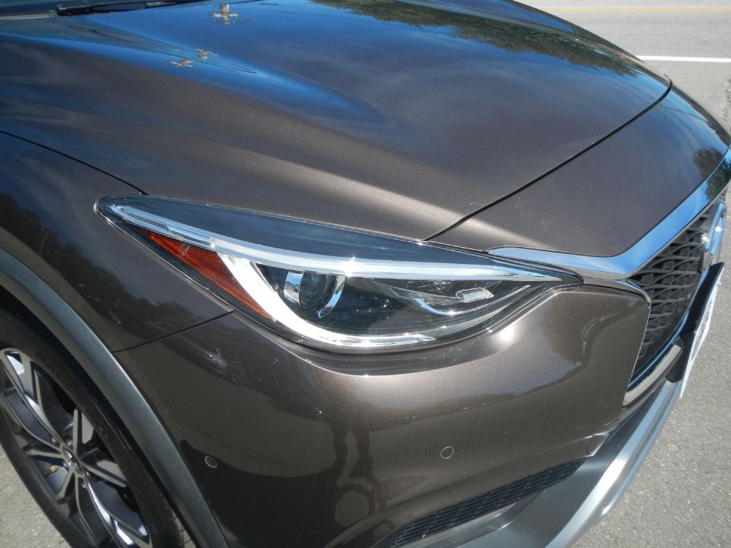 Photo 12 of this INFINITI QX30 AWD