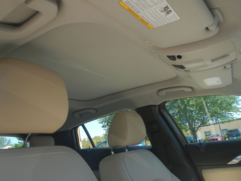 Photo 22 of this INFINITI QX30 AWD
