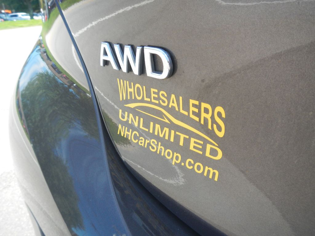 Photo 35 of this INFINITI QX30 AWD