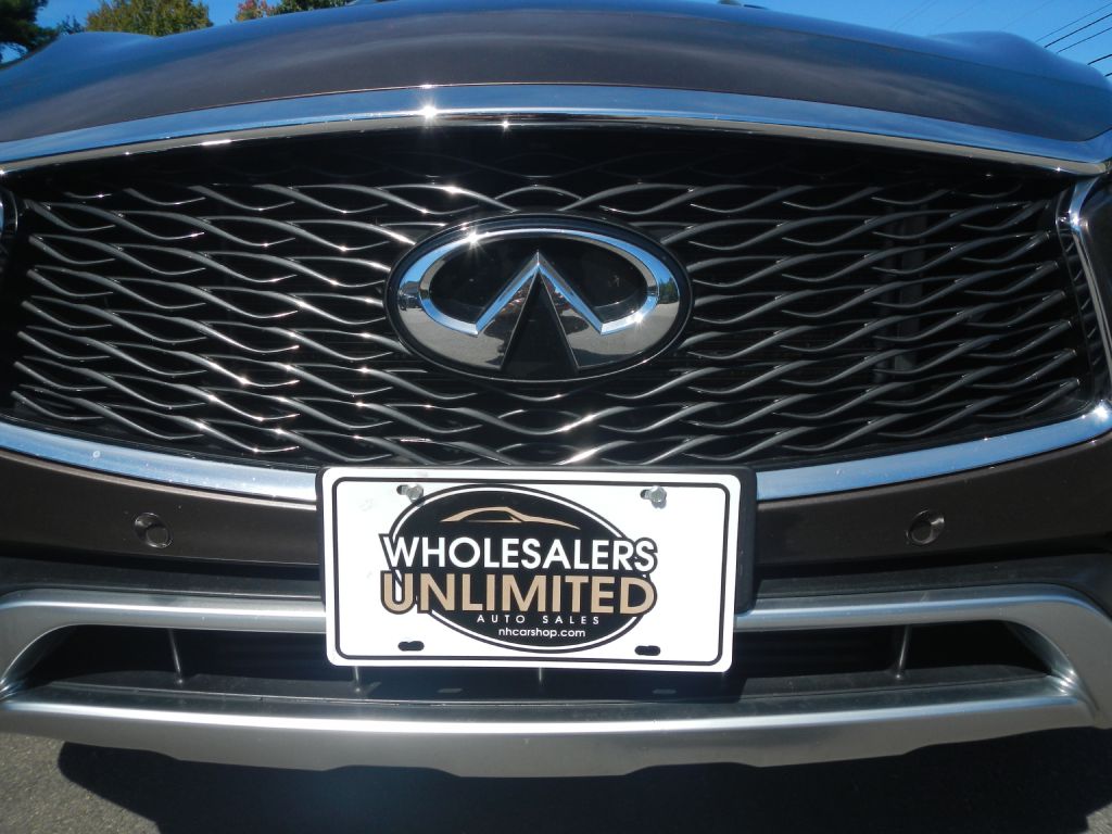 Photo 54 of this INFINITI QX30 AWD