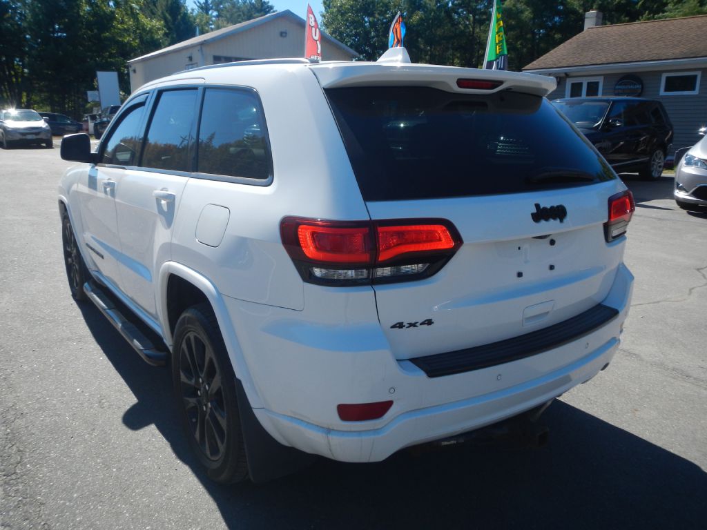 Photo 6 of this JEEP GRAND CHEROKEE