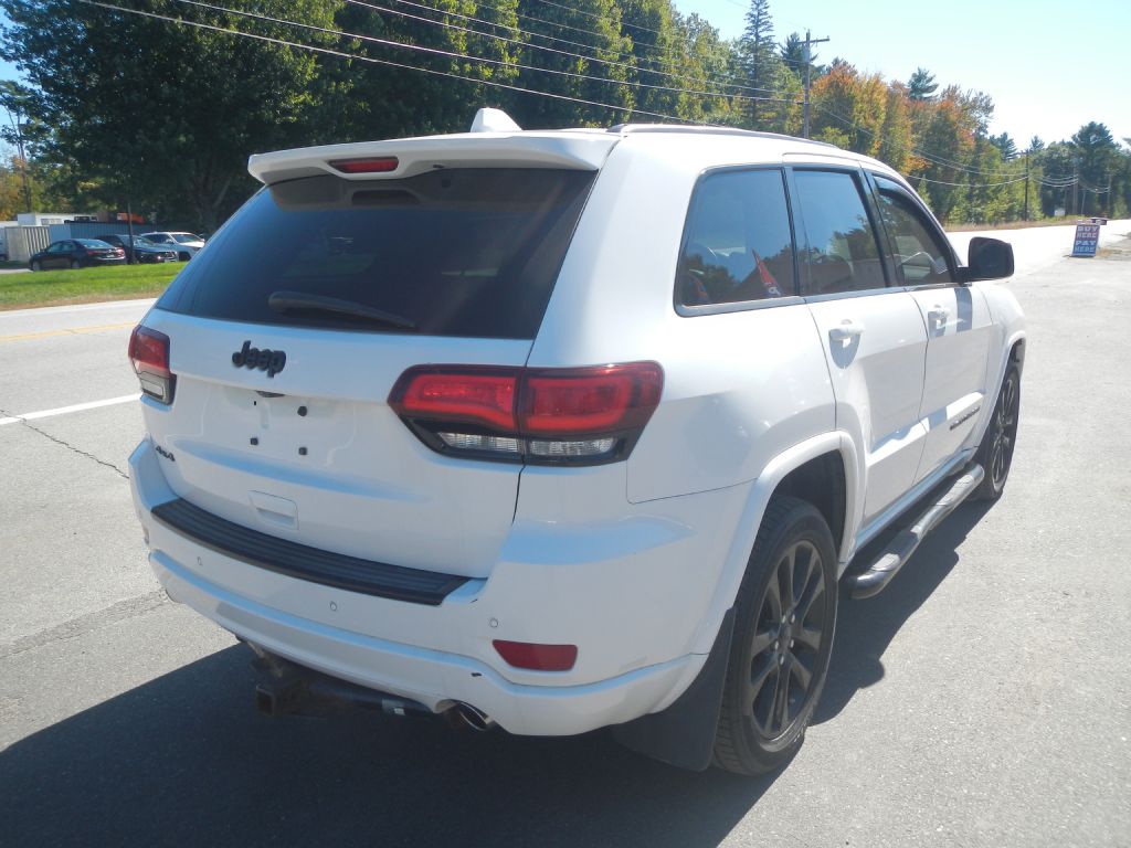 Photo 7 of this JEEP GRAND CHEROKEE