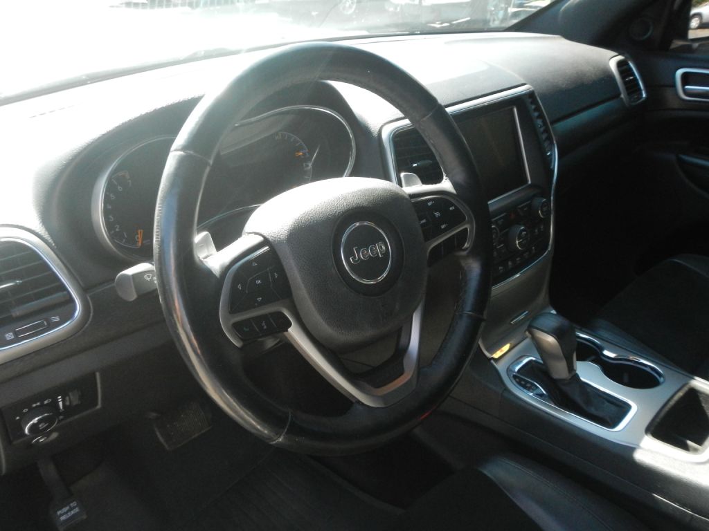Photo 51 of this JEEP GRAND CHEROKEE