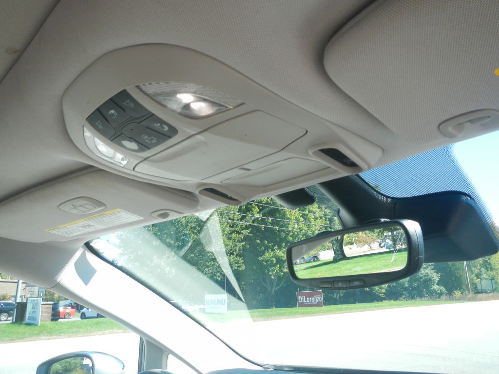 Photo 22 of this CHRYSLER PACIFICA
