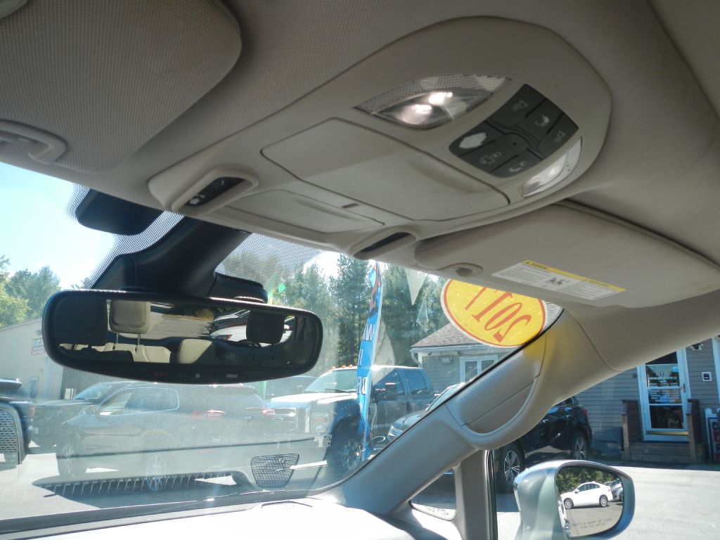 Photo 59 of this CHRYSLER PACIFICA