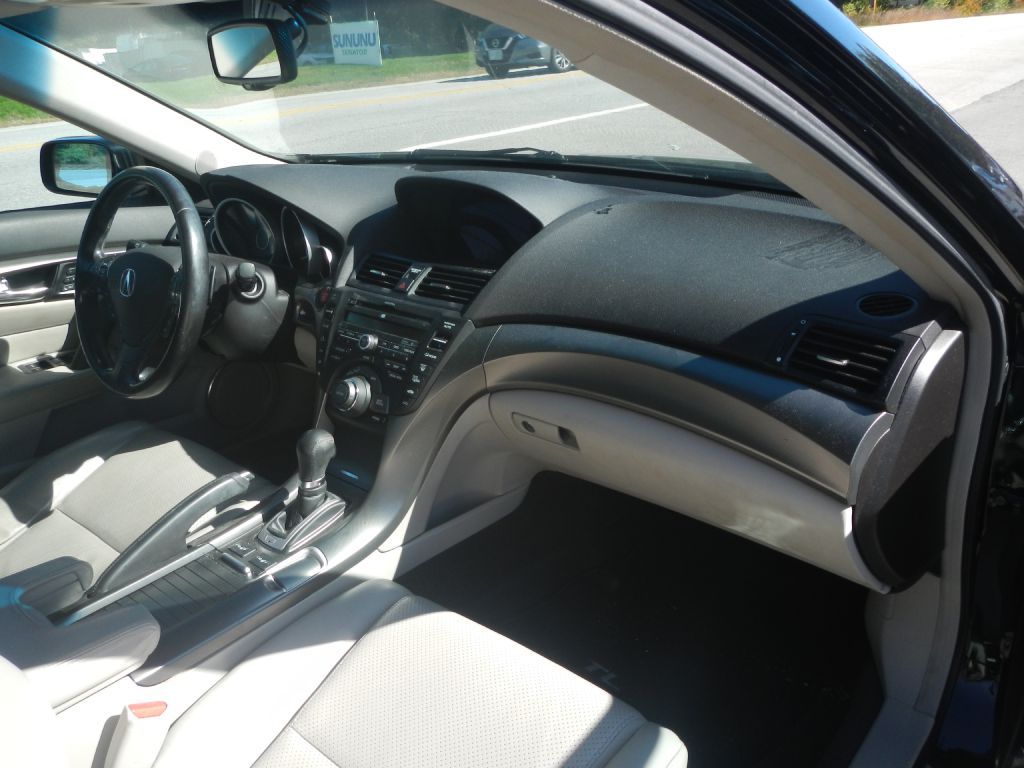Photo 10 of this ACURA TL TECH