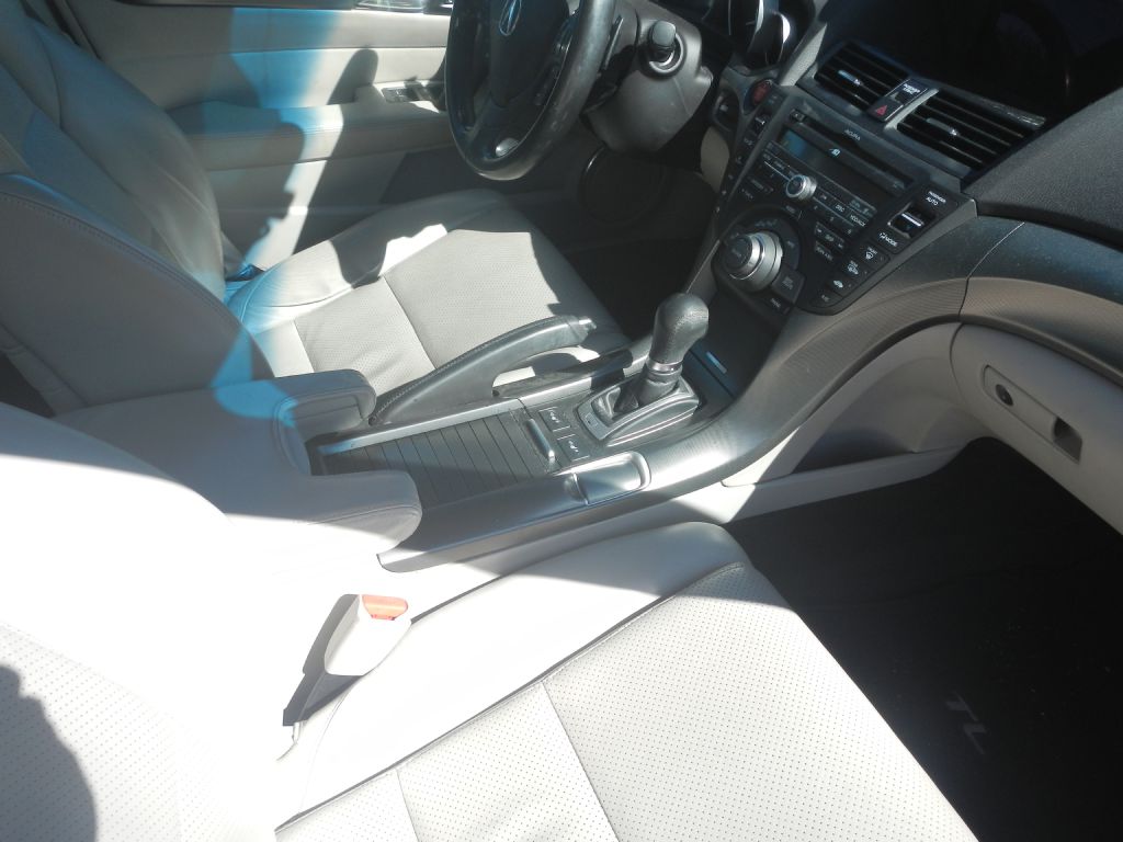 Photo 22 of this ACURA TL TECH