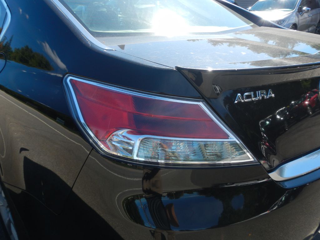 Photo 32 of this ACURA TL TECH