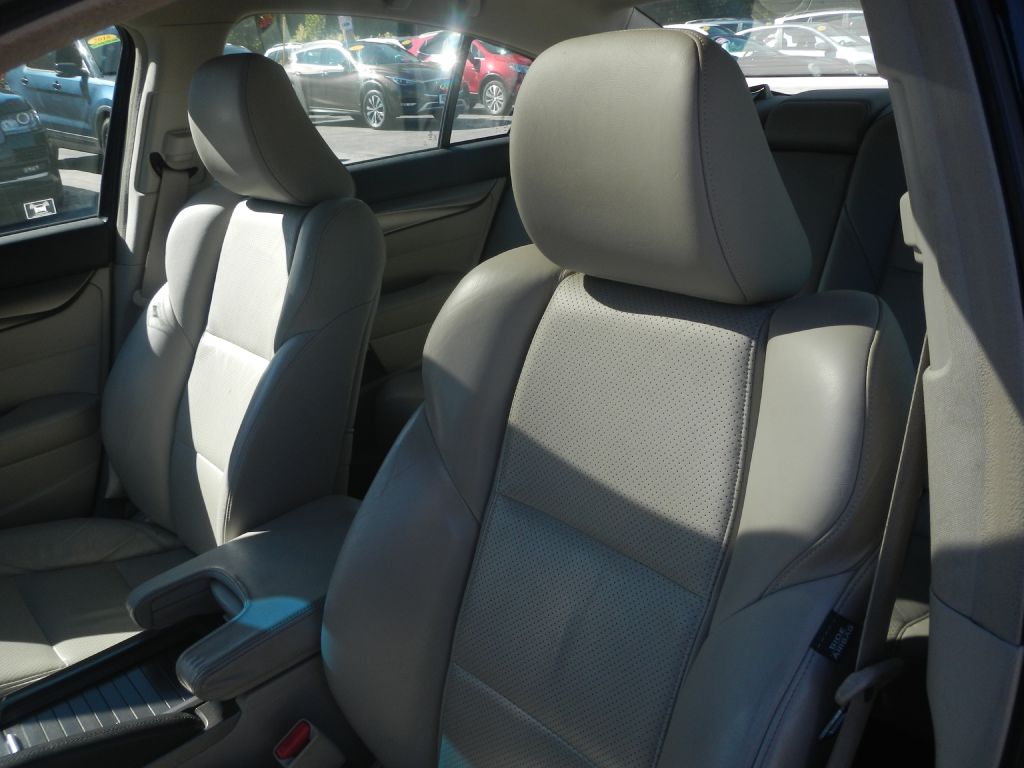 Photo 45 of this ACURA TL TECH