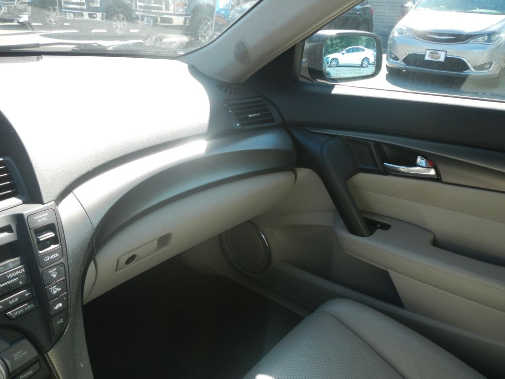Photo 47 of this ACURA TL TECH