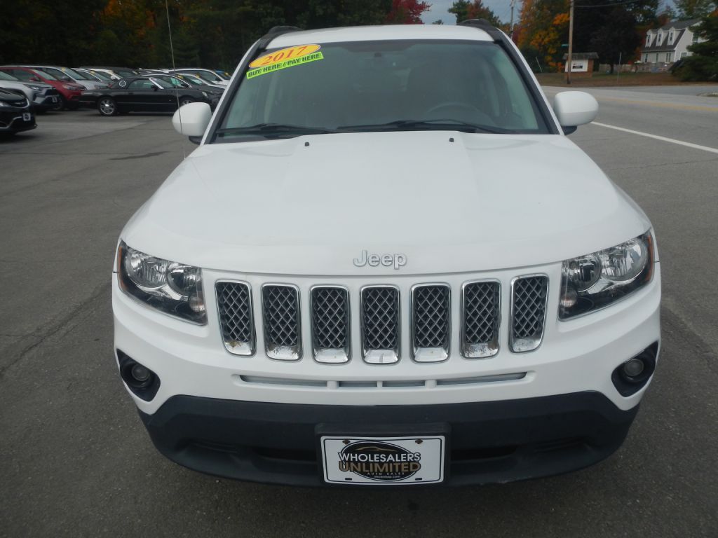 Photo 48 of this JEEP COMPASS 4WD
