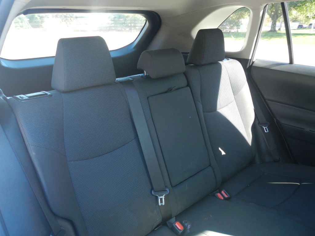 Photo 24 of this TOYOTA RAV4