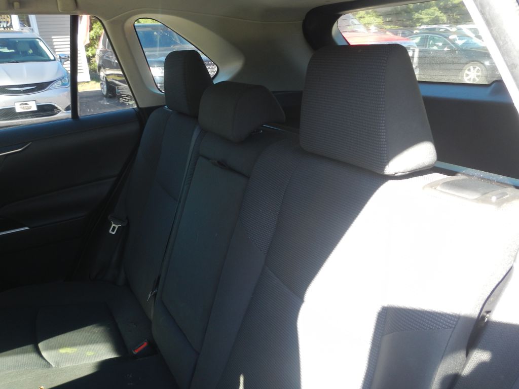 Photo 41 of this TOYOTA RAV4