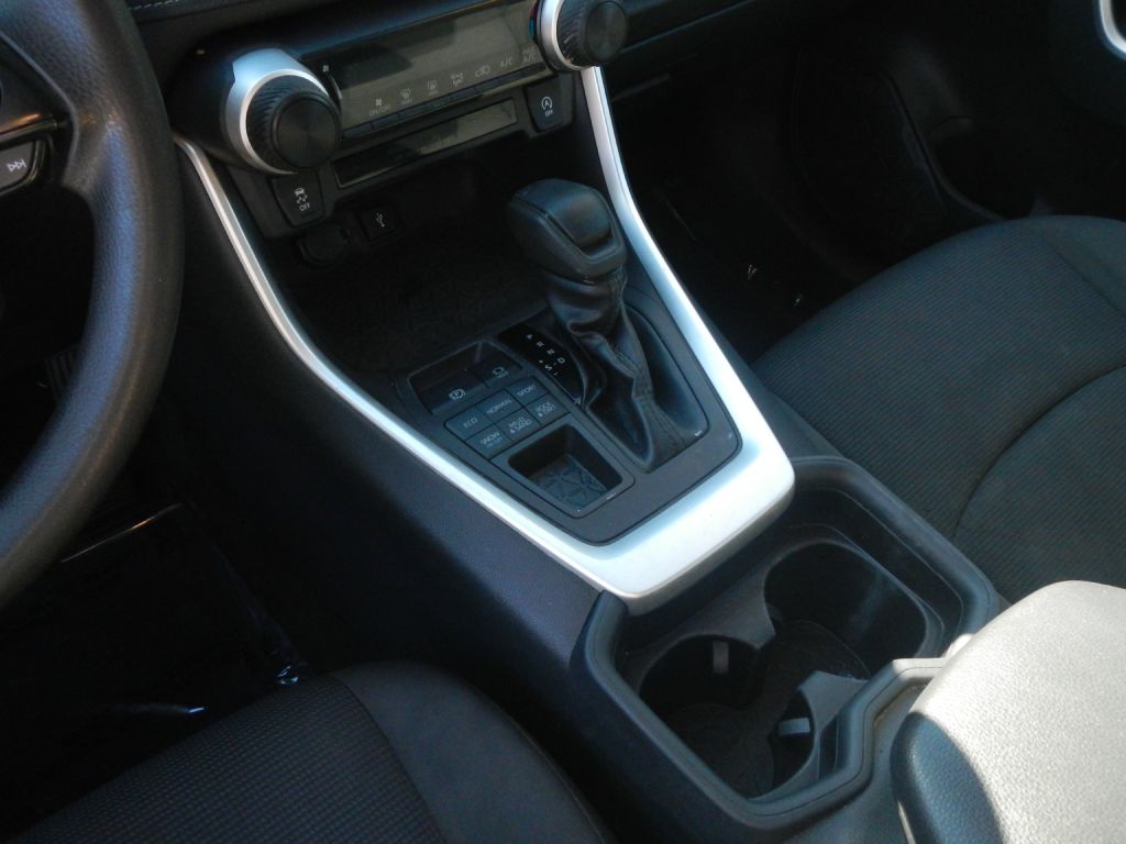 Photo 49 of this TOYOTA RAV4