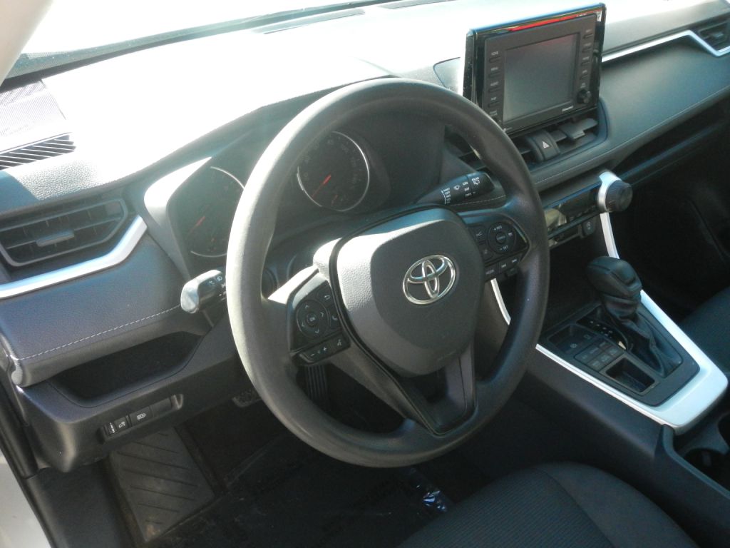 Photo 50 of this TOYOTA RAV4