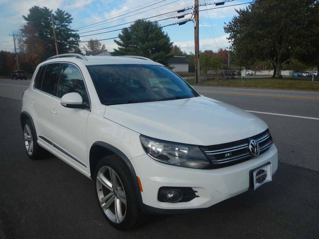 Photo 57 of this VOLKSWAGEN TIGUAN AWD