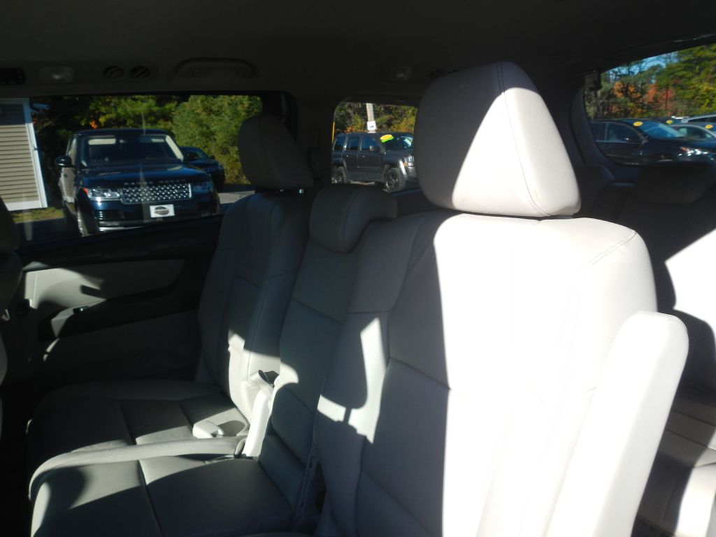 Photo 8 of this HONDA ODYSSEY