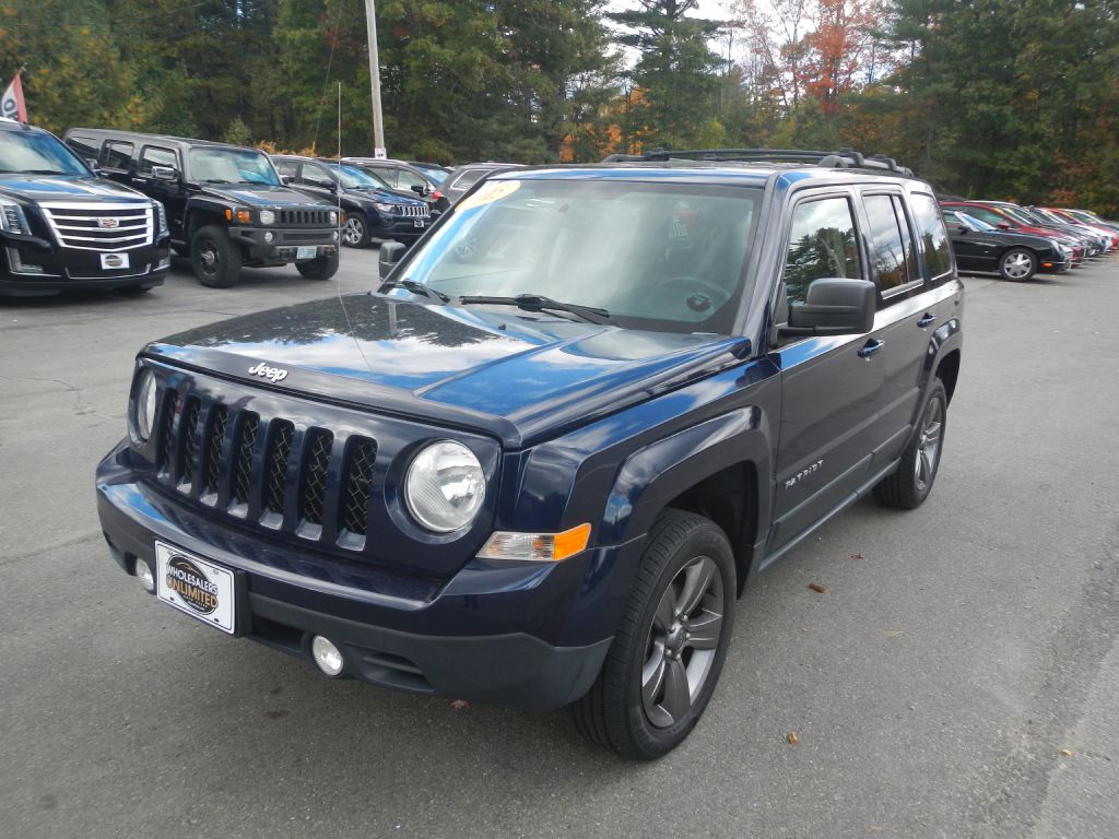 Photo 2 of this JEEP PATRIOT 4WD