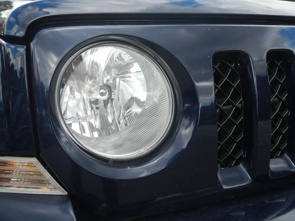 Photo 12 of this JEEP PATRIOT 4WD