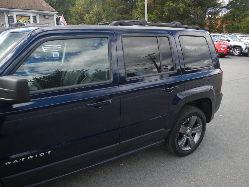 Photo 39 of this JEEP PATRIOT 4WD