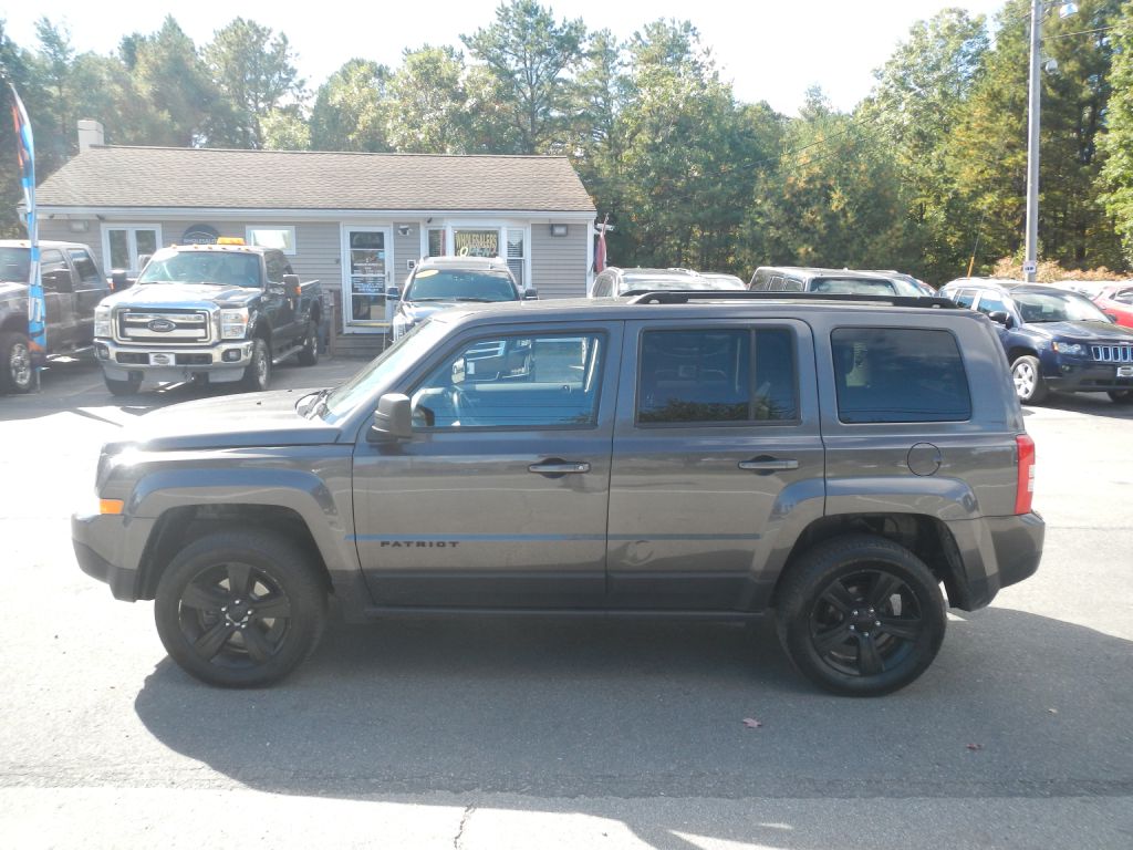 Photo 55 of this JEEP PATRIOT 4WD