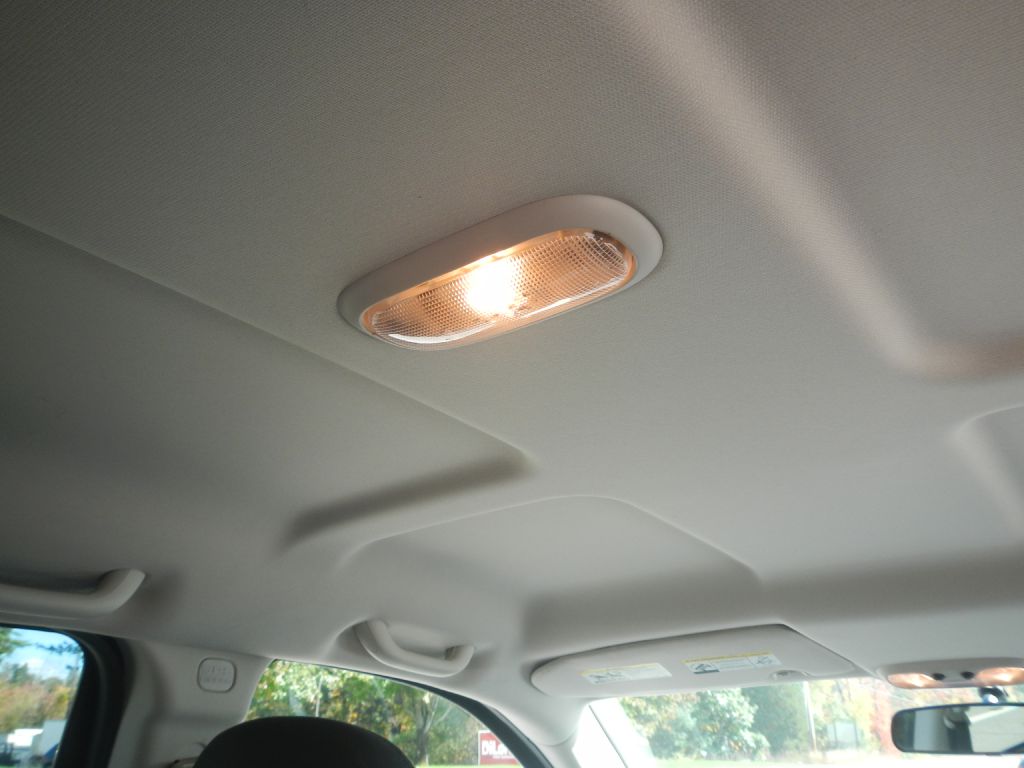 Photo 28 of this JEEP COMPASS 4WD
