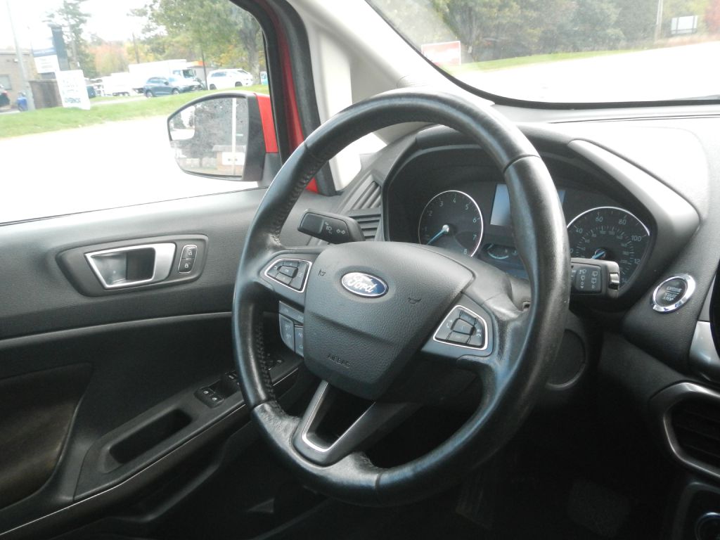 Photo 12 of this FORD ECOSPORT 4WD