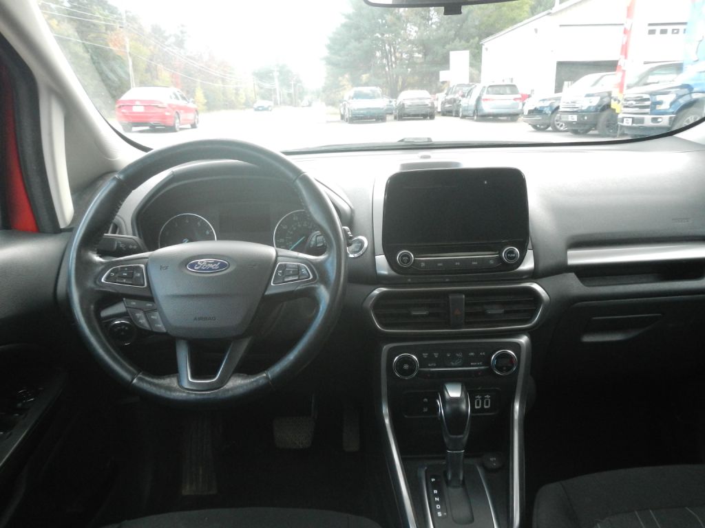 Photo 38 of this FORD ECOSPORT 4WD