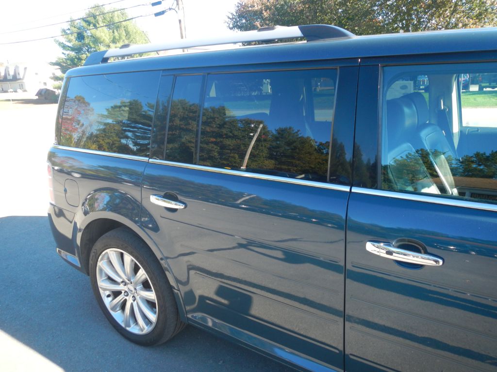 Photo 15 of this FORD FLEX